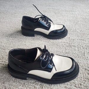 Bed Stu Black and White Oxfords